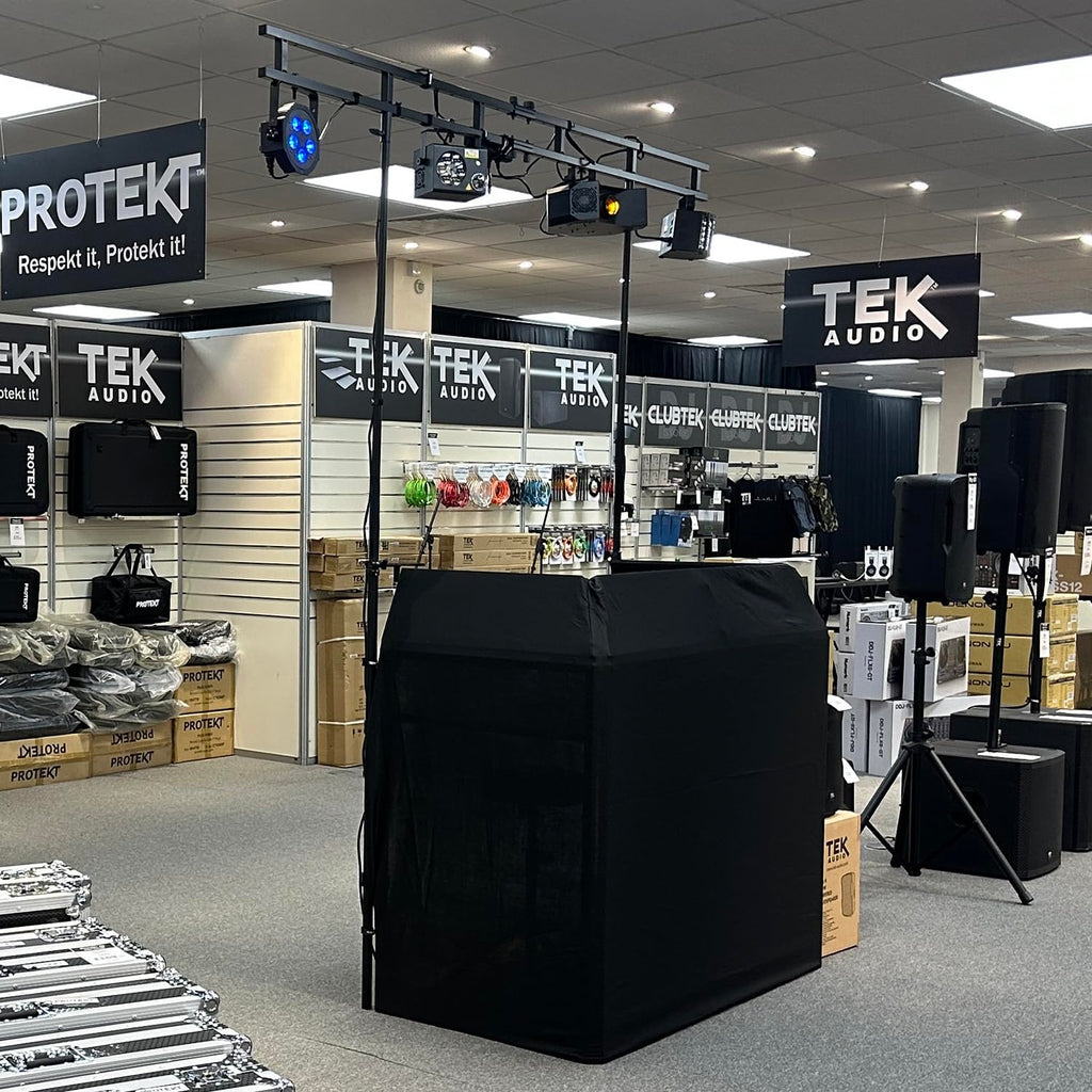 TEK audio aluminium lightweight Foldable DJ Booth and Overhead Kt includes carrying bag and Black & White Lycra model DB800-SET