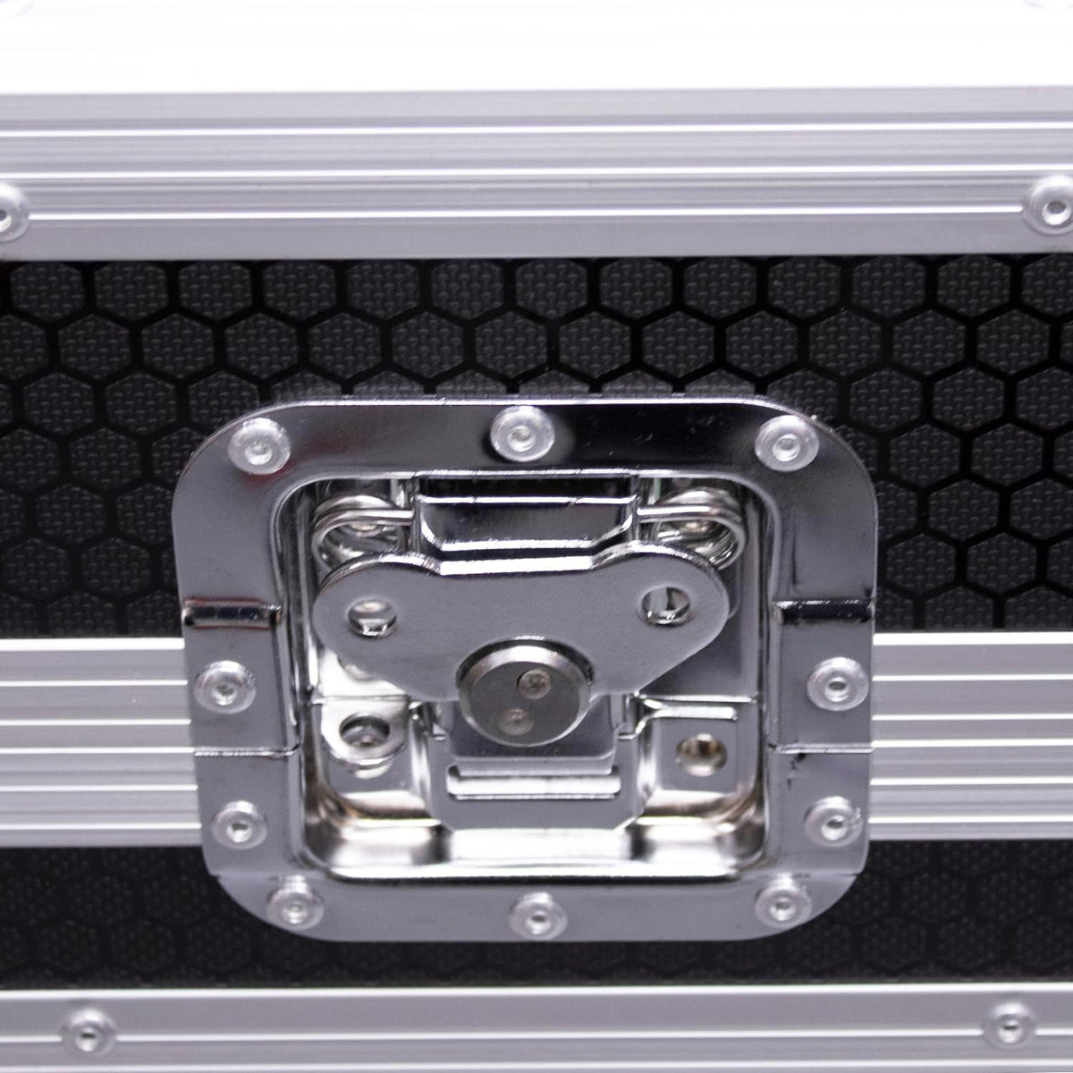 Protekt Universal Customisable Pick & Pluck Foam Flight Case DJ Controller-PA Mixer Plus Series Pick and Fit diced Foam Case (XX-Large 880 x 530 x 162mm) CPFXXL